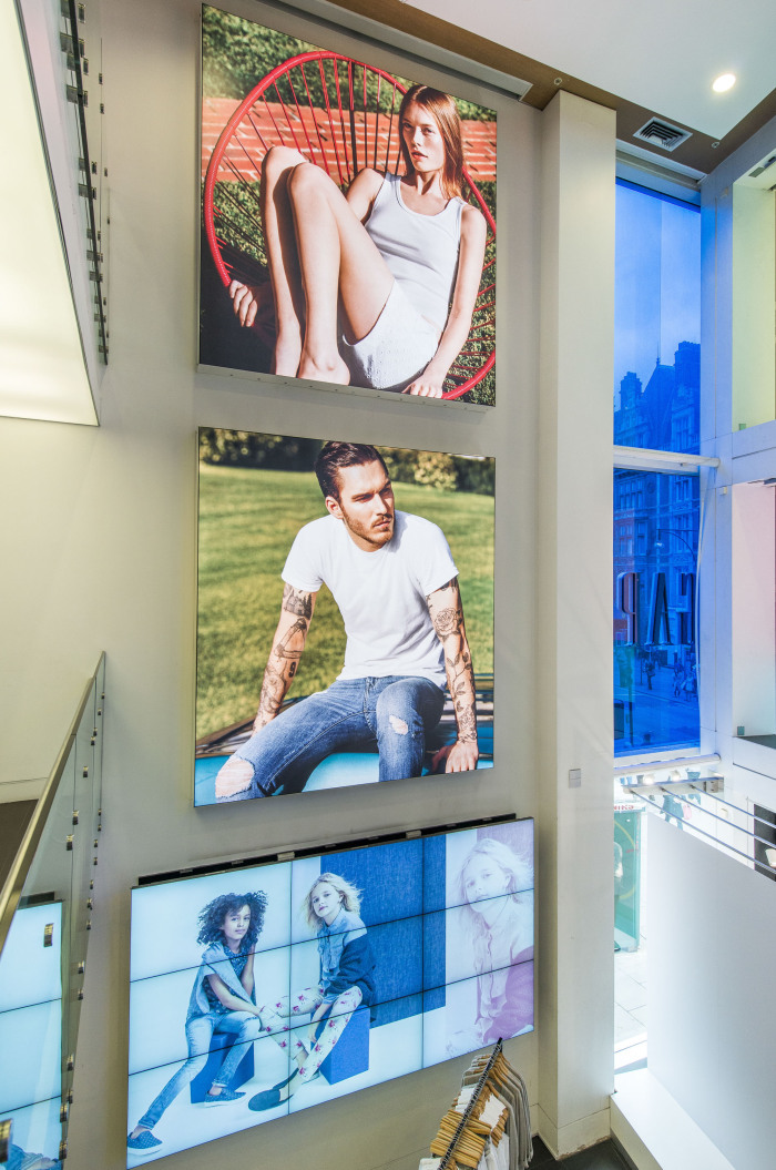 Gap_Flagship_07.05.2015-15