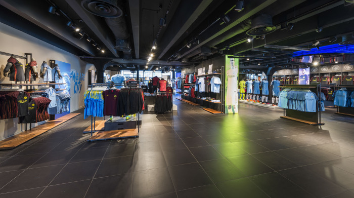 Nike_ManCityStore_05.08.16-14