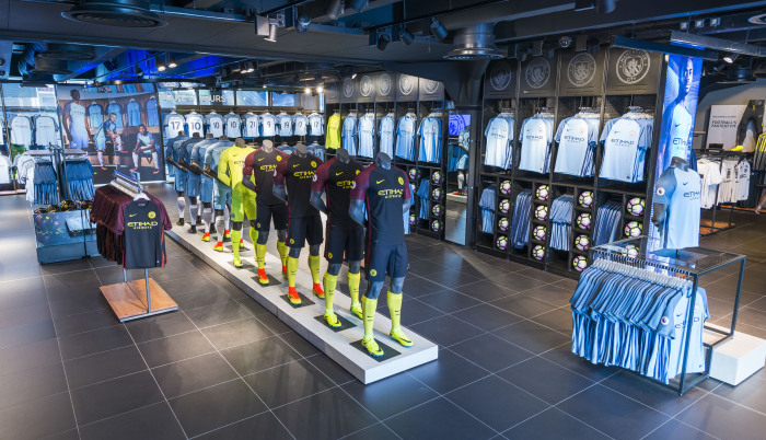 Nike_ManCityStore_05.08.16-34