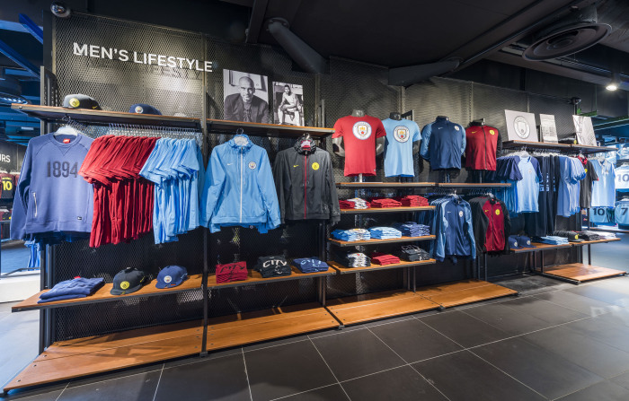 Nike_ManCityStore_05.08.16-39