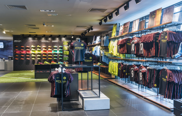 Nike_ManCityStore_05.08.16-47