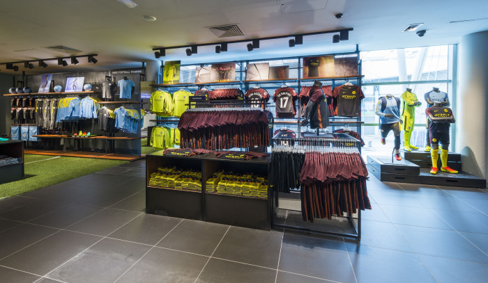Nike_ManCityStore_05.08.16-49