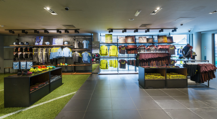 Nike_ManCityStore_05.08.16-51