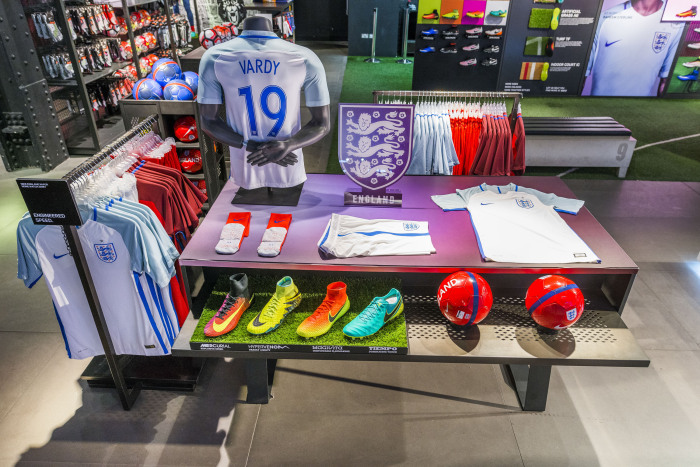 Nike_Mercurial_ENTK_NTL_09.06.16-00143