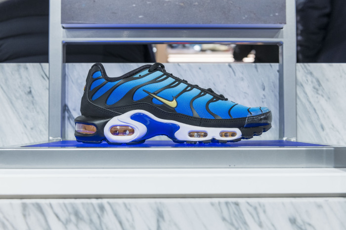 Nike_Tn_20thAn_END_25.11.18-17