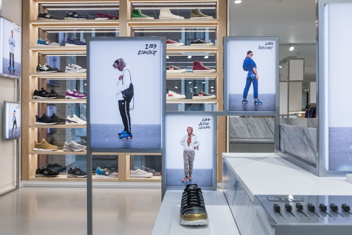 Nike_Tn_20thAn_END_25.11.18-35