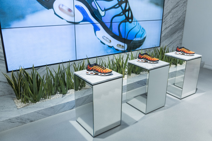 Nike_Tn_20thAn_END_25.11.18-47