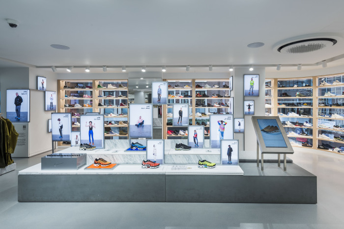 Nike_Tn_20thAn_END_26.11.18-01